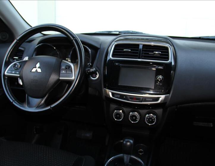 Mitsubishi ASX 23