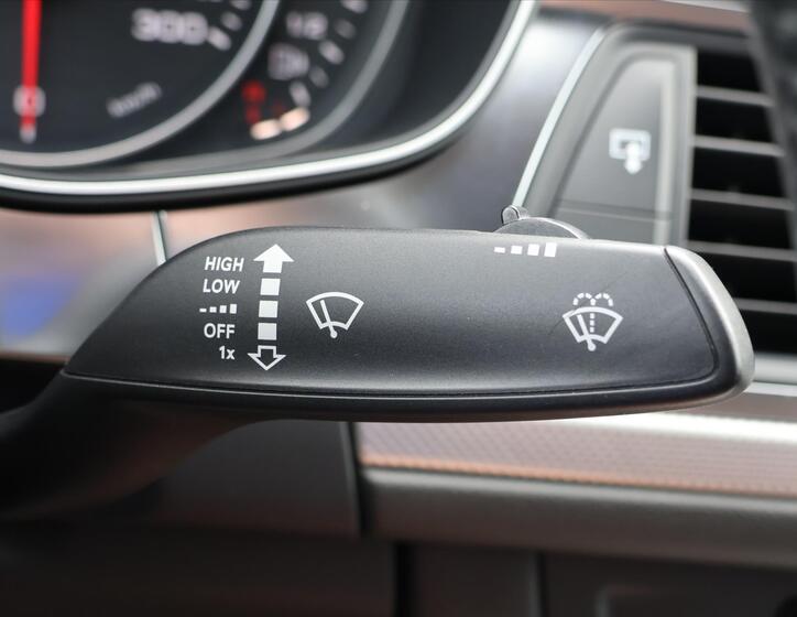 Audi A6 27