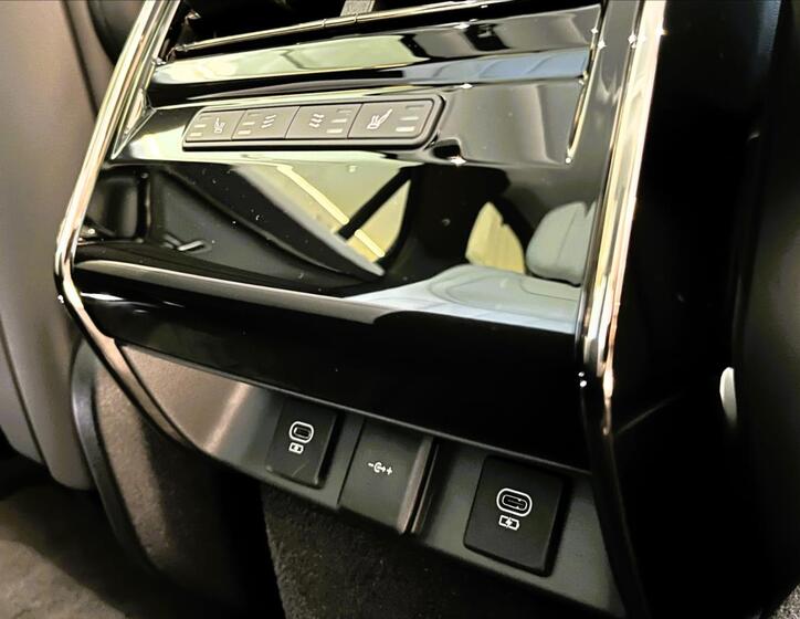 Land Rover Range Rover Sport 32