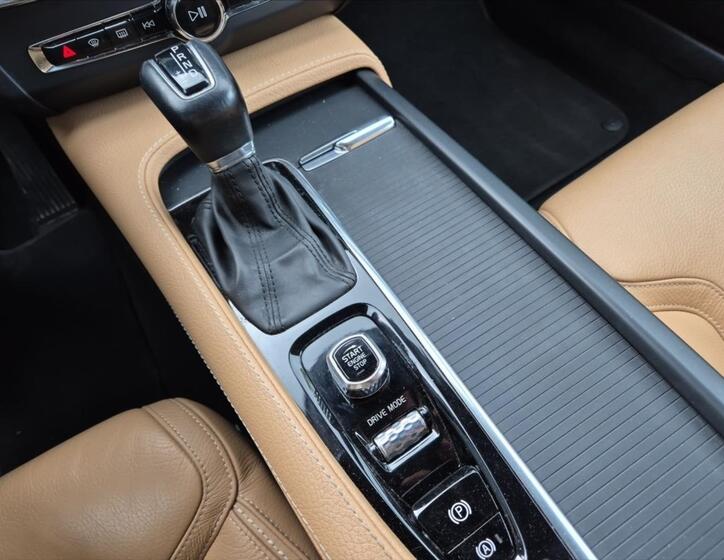 Volvo V90 15