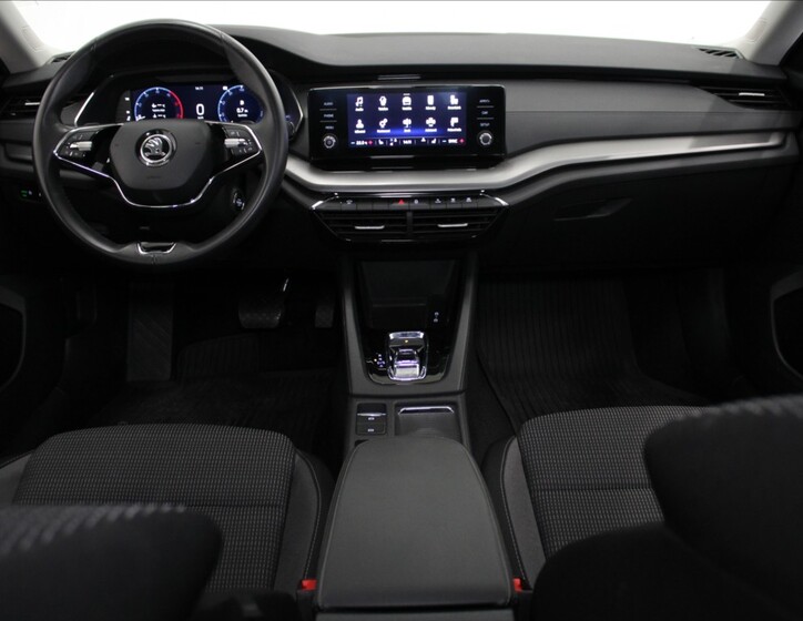 Škoda Octavia 8
