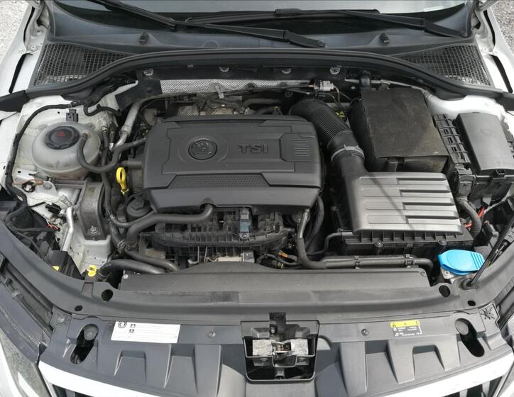 Škoda Octavia 21