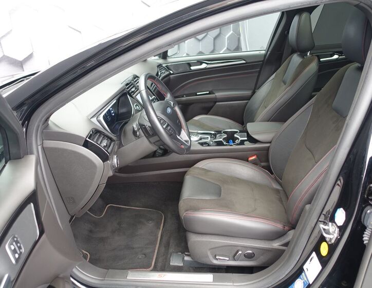 Ford Mondeo 33