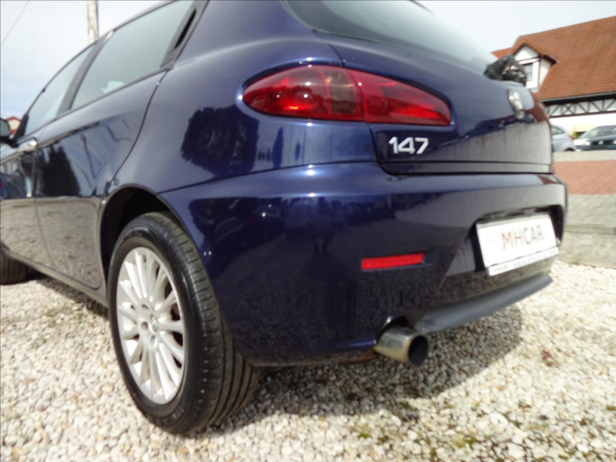 Alfa Romeo 147