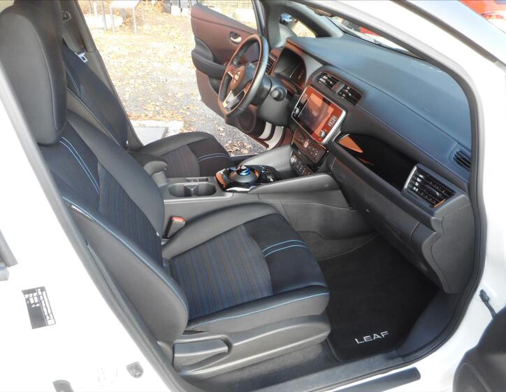 Nissan Leaf 20