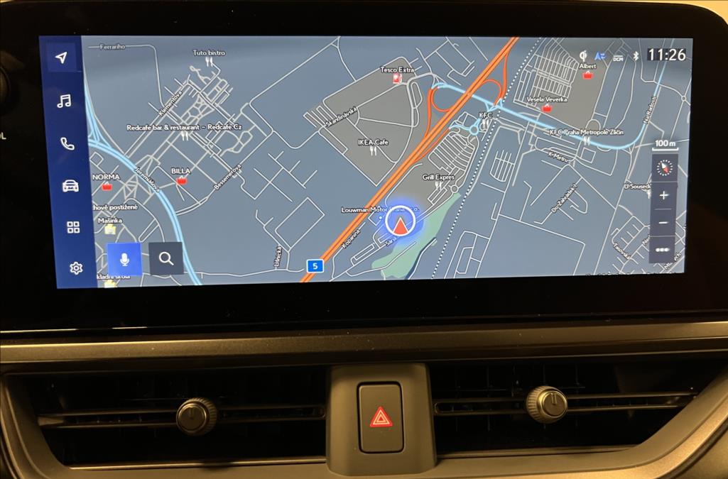 Lexus UX 300h