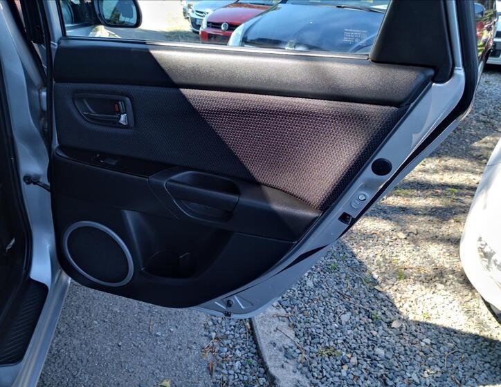 Mazda 3 19