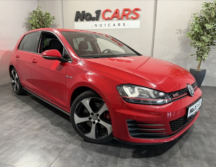 Volkswagen Golf 1