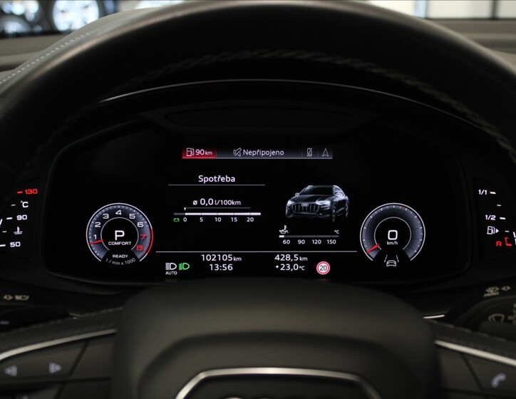 Audi Q8 34