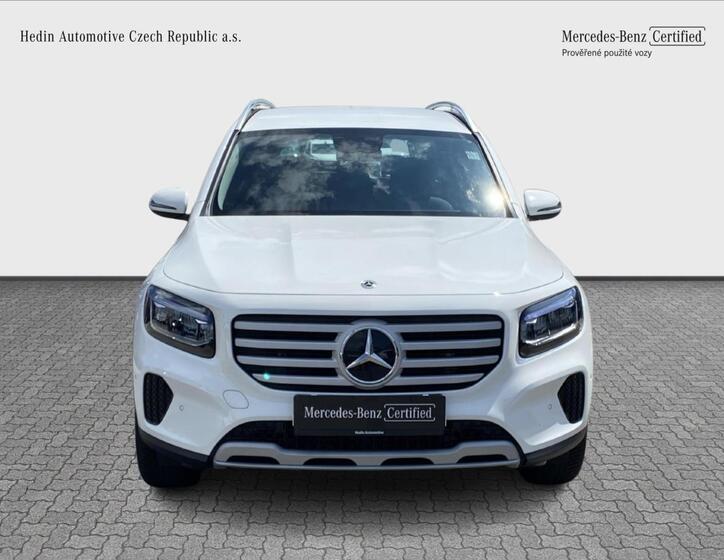 Mercedes-Benz GLB 8