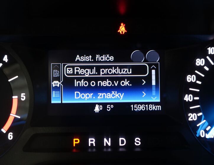 Ford Galaxy 11