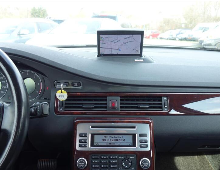 Volvo S80 24