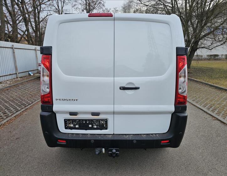 Peugeot Expert 5