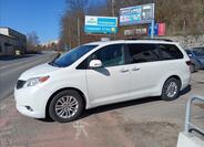 Toyota Sienna 6