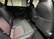 Toyota RAV4 12
