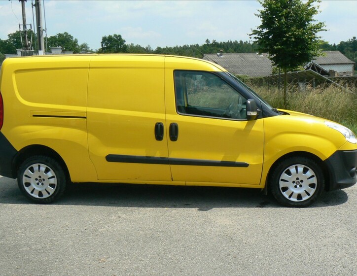 Fiat Dobló 8