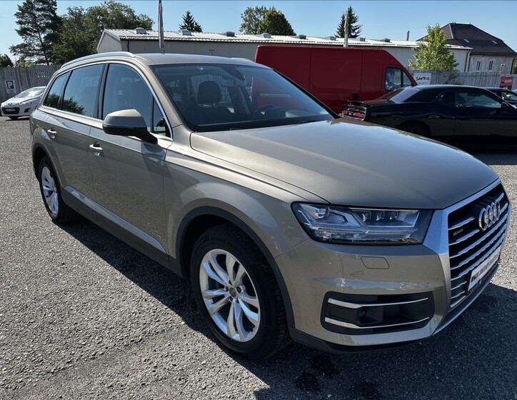 Audi Q7 7