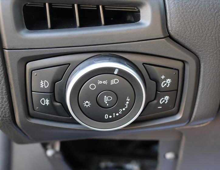 Ford Focus 18