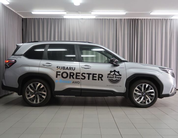 Subaru Forester 4