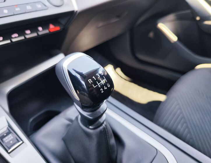 Peugeot 308 21