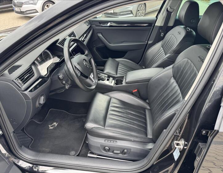 Škoda Superb 10