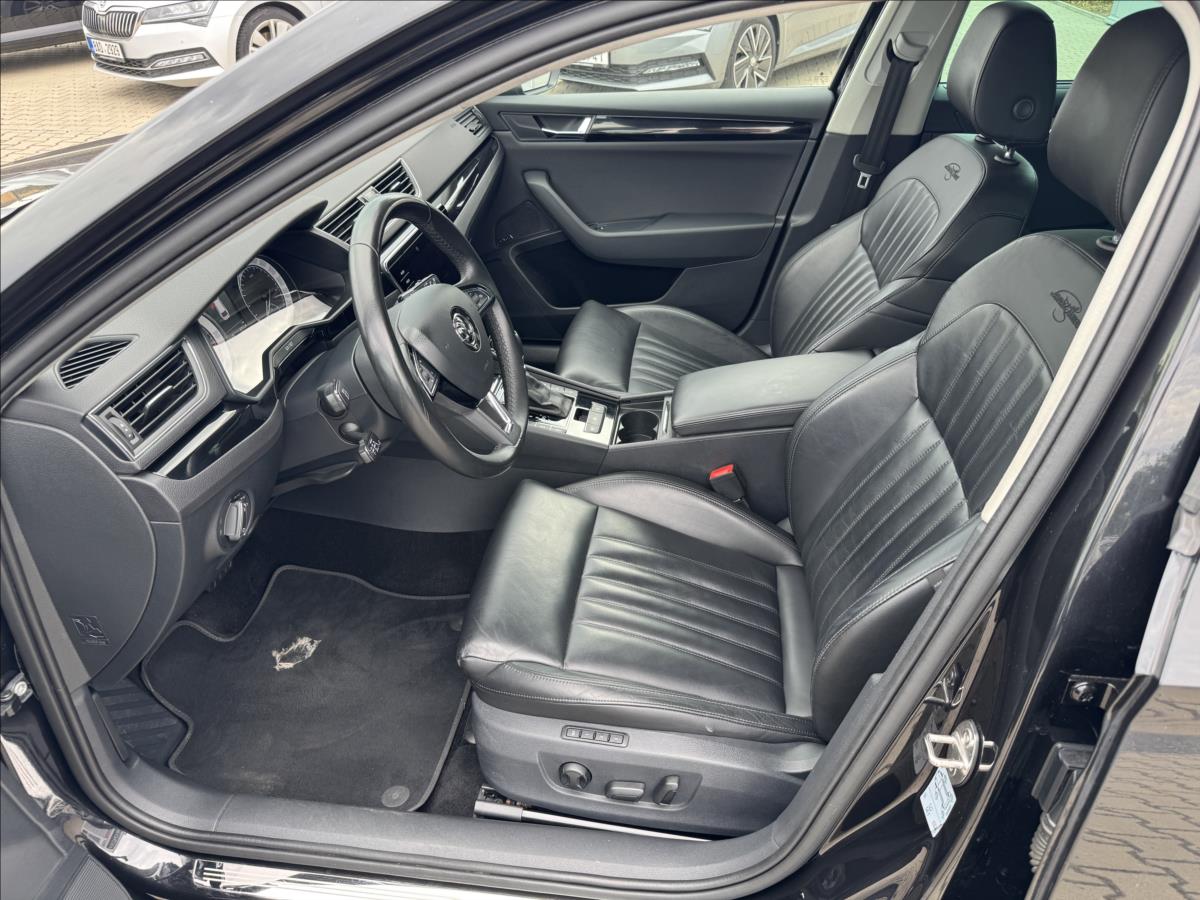 Škoda Superb