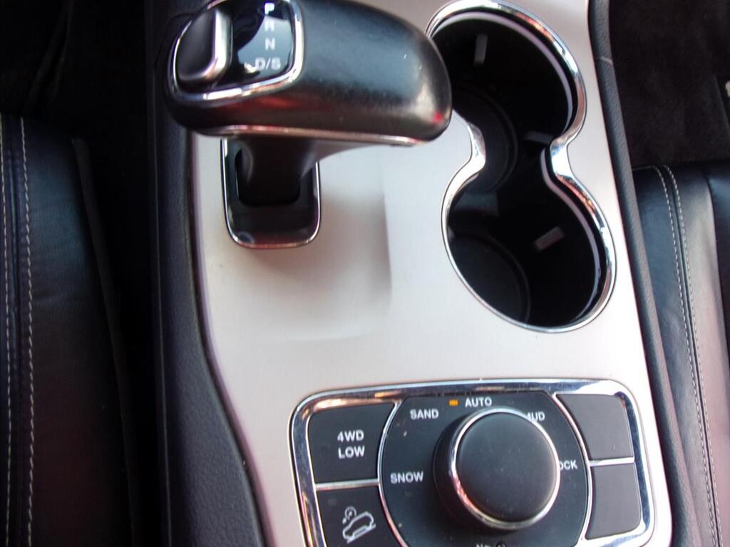 Jeep Grand Cherokee 17
