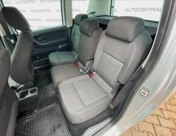 Škoda Roomster 21