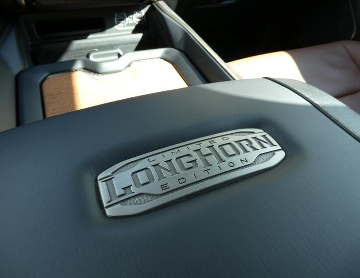 Dodge RAM 41