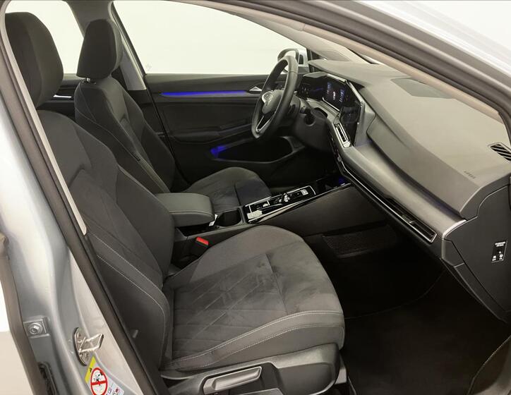 Volkswagen Golf 19