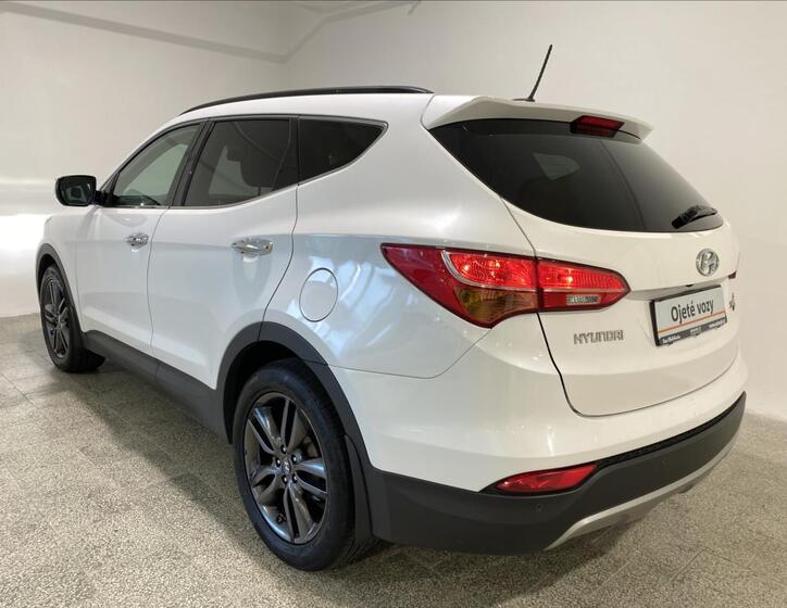 Hyundai Santa Fe 22