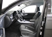 Audi Q7 6