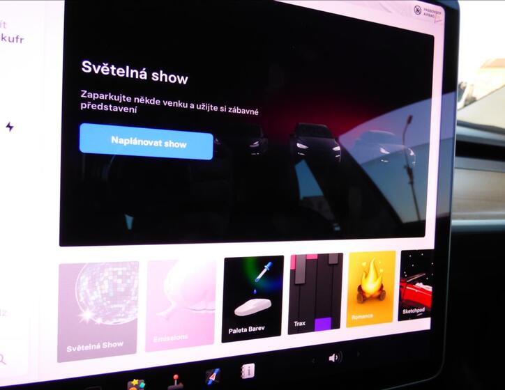 Tesla Model 3 28