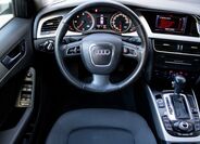 Audi A4 10