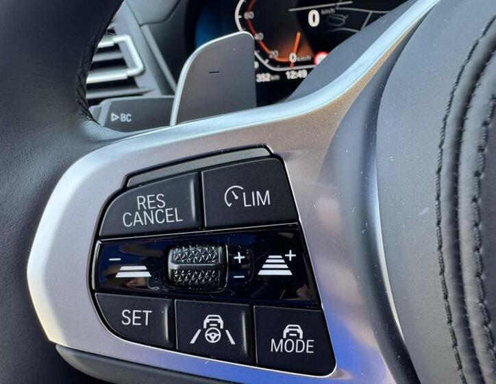 BMW X4 13