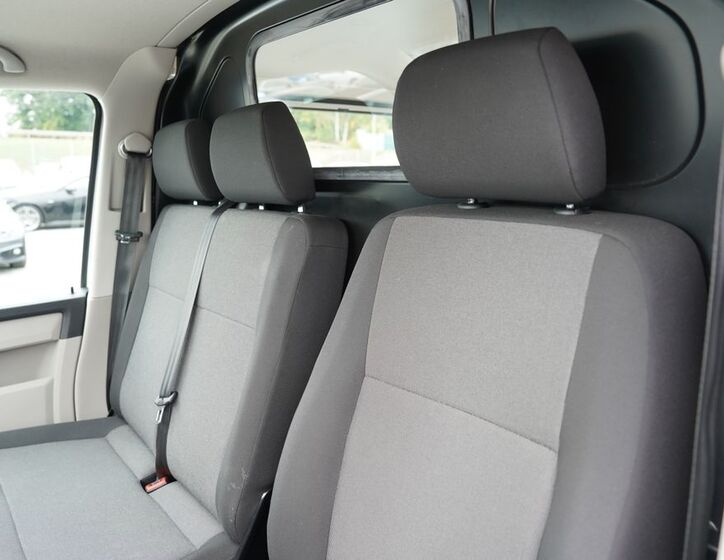 Volkswagen Transporter 23