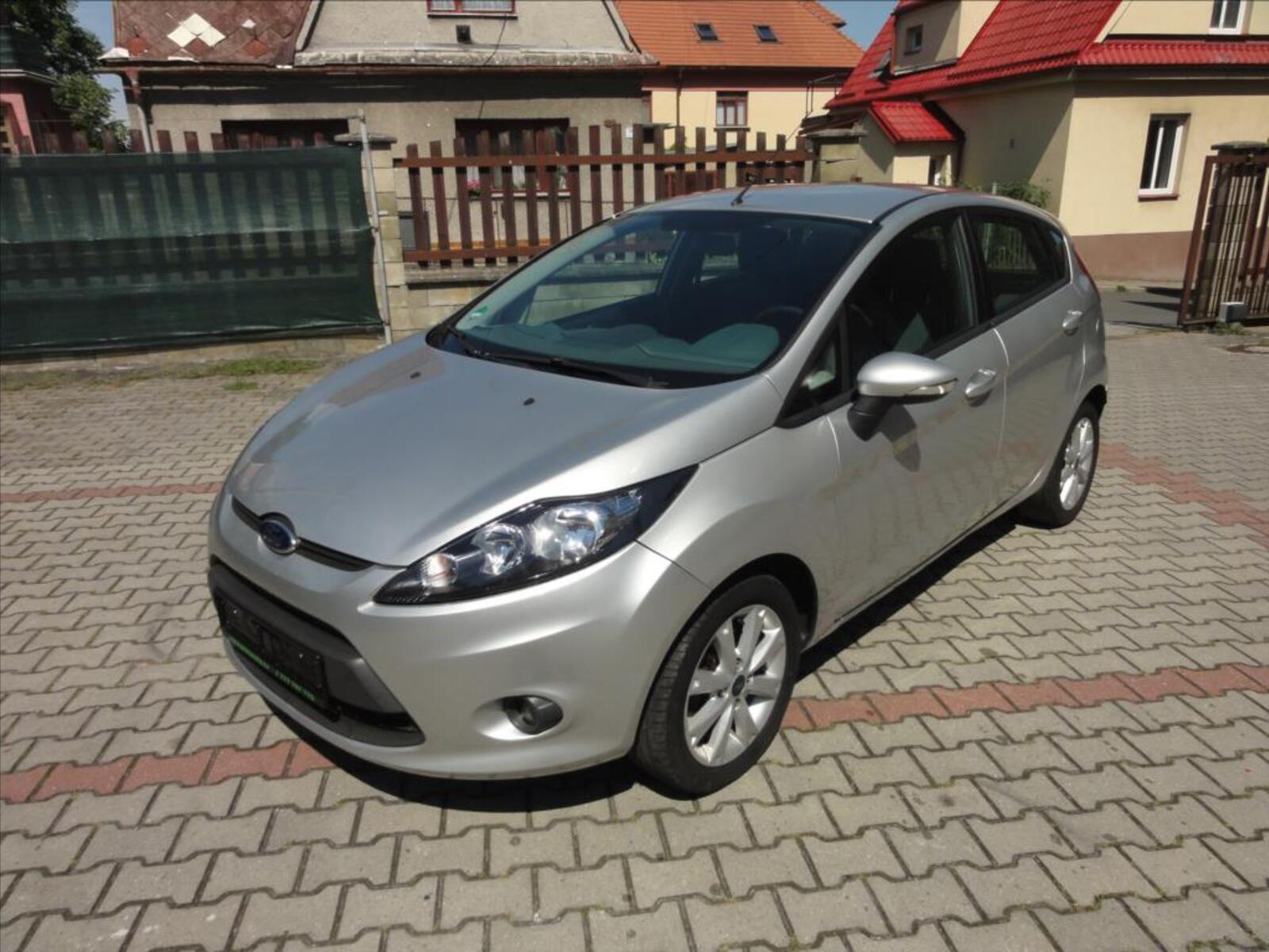 Ford Fiesta 10