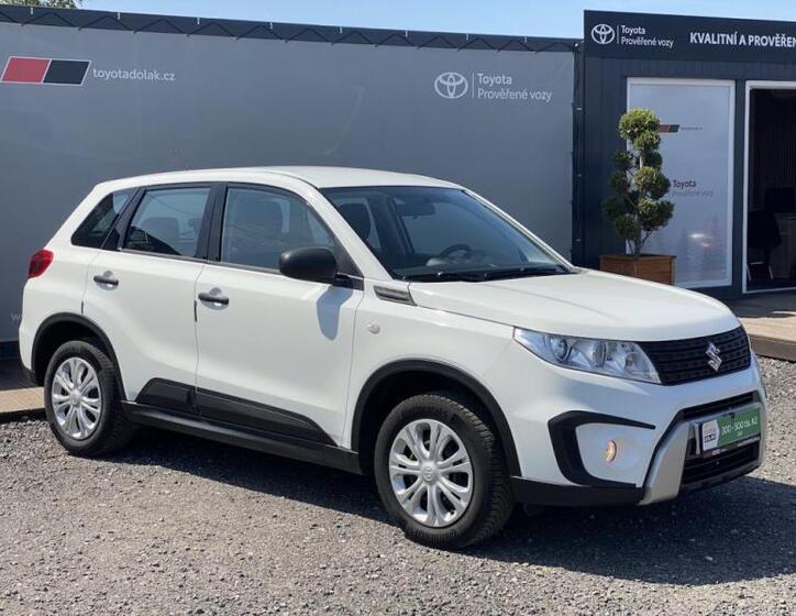 Suzuki Vitara 1