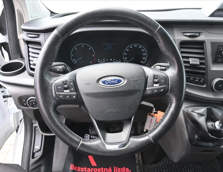 Ford Transit Custom 16
