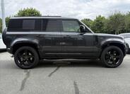 Land Rover Defender 6