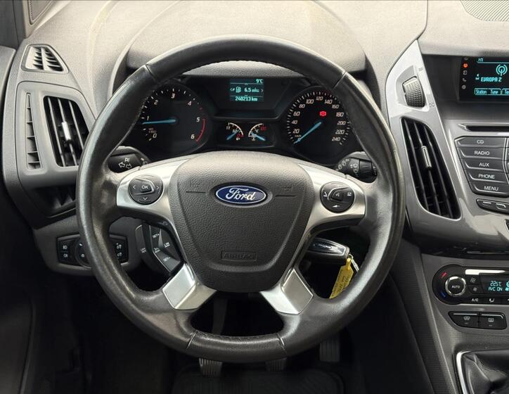 Ford Tourneo Connect 13