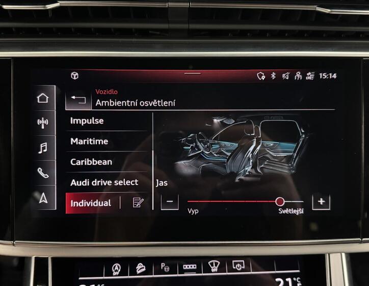 Audi Q7 23