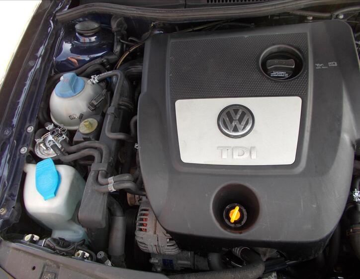 Volkswagen Golf 26