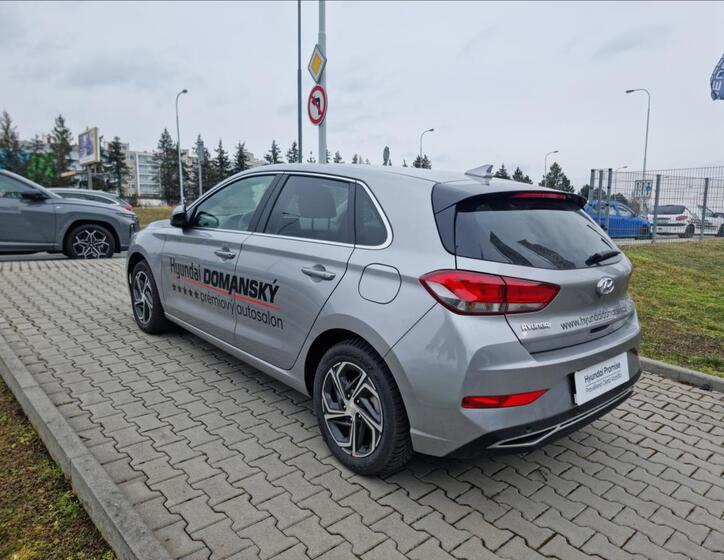 Hyundai i30 4