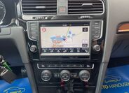 Volkswagen Golf 19