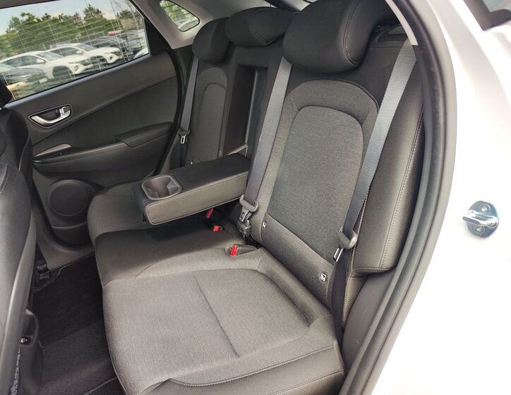 Hyundai Kona 6