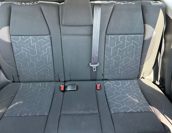 Peugeot 2008 9