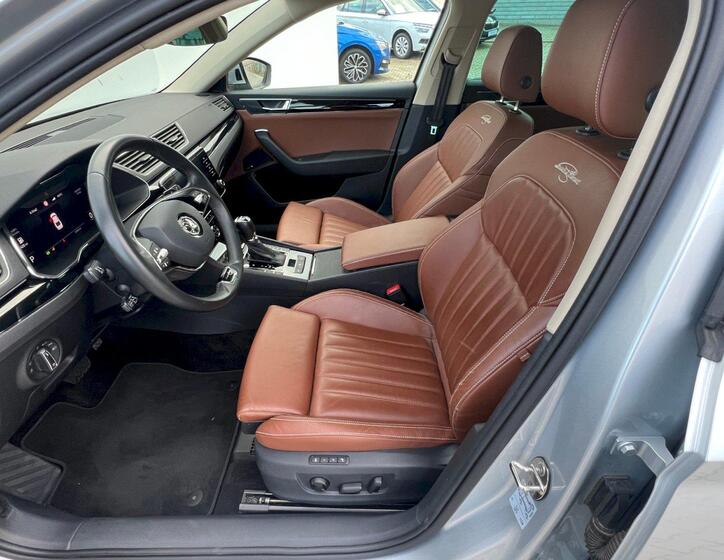 Škoda Superb 18