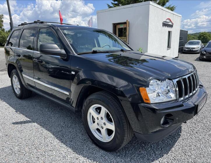 Jeep Grand Cherokee 9
