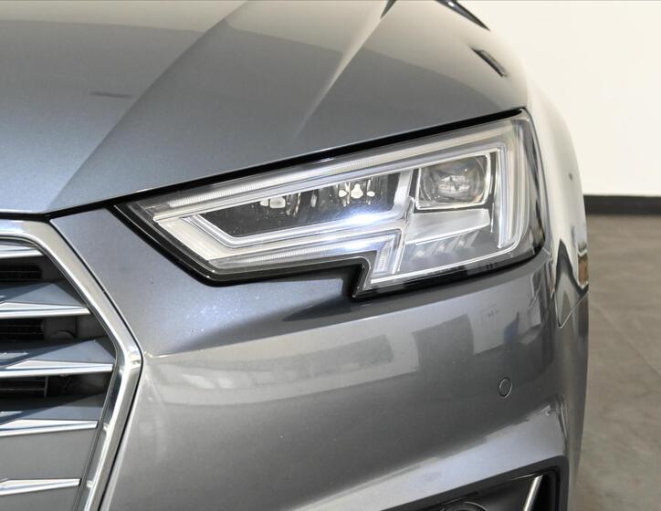 Audi A4 31